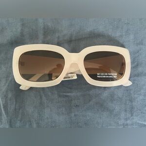 Aerie sunglasses NWT